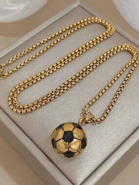Zara Heart 2-chain Pendant Multi-Chain Baroque Gold Bead